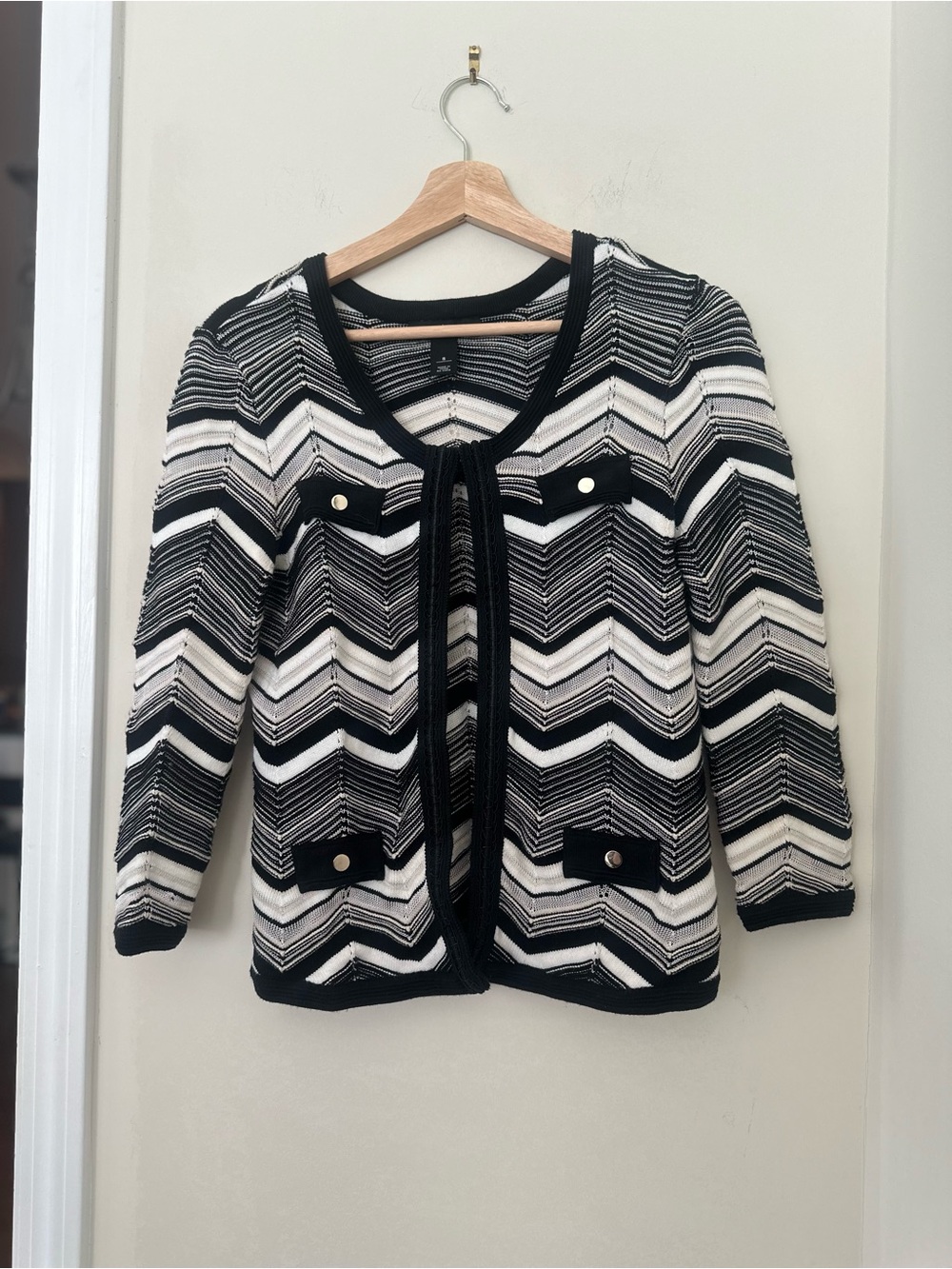 White House Black Market Chevron Stripe Cardigan Sweater Jacket with 3/4 Sleeves